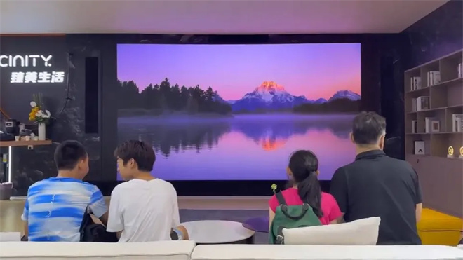 电影级大屏延展至生活场景，这场新展不能错过！