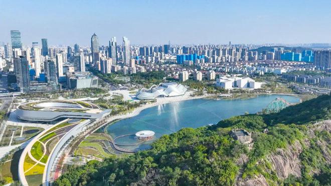 来狮山文化广场！在山水间，解锁文化、烟火与运动的N种可能