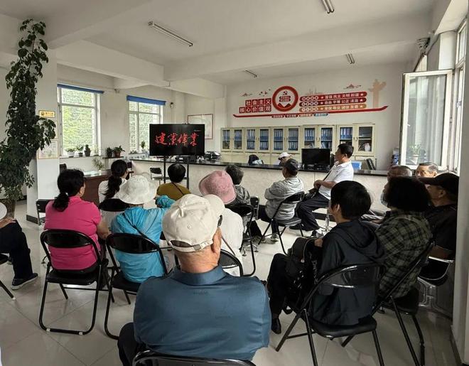 阜新市海州区韩家店社区党委开展观影活动